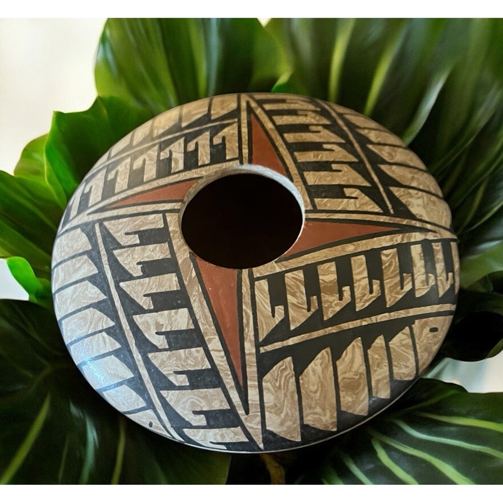 Mata Ortiz Pottery Elena Mora Mixed Clay Paquime Seed Pot Art Mexican Clay Art - Picture 8 of 9